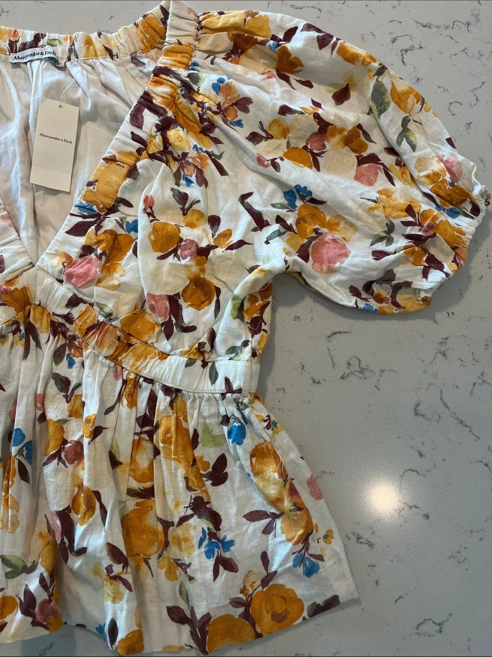 Abercrombie & Fitch Floral Puff Sleeve Top in White and Mustard